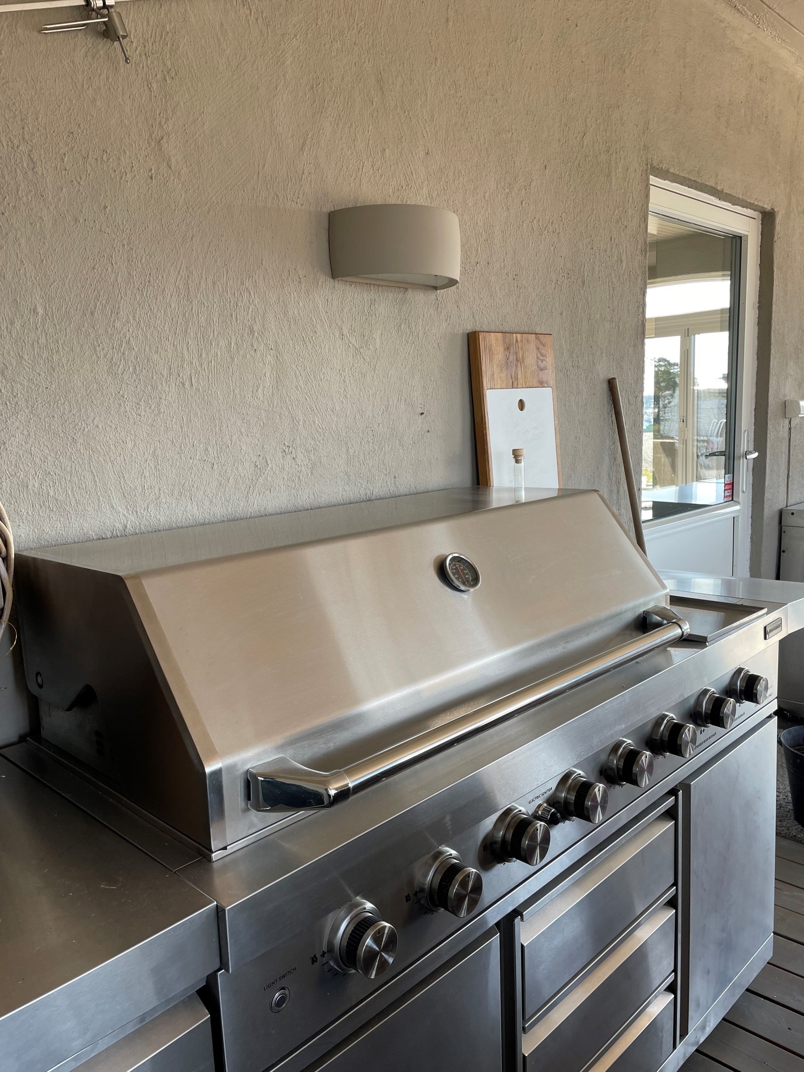 Utestue med Grill Galleribilde