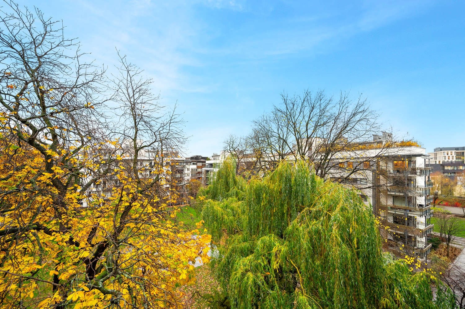 Utsikt fra balkong Galleribilde