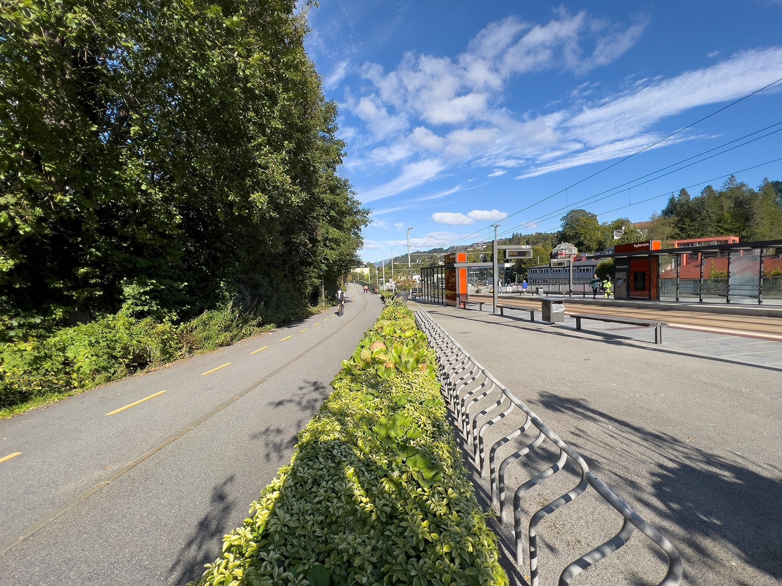 Like ved gang- og sykkelstier lang Osbanetraseen Galleribilde