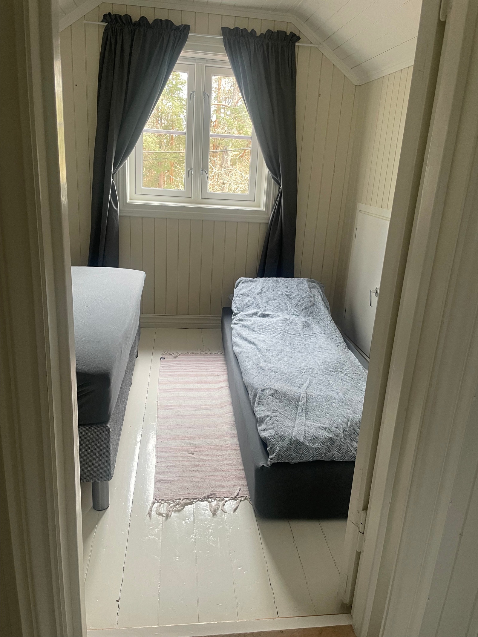 To gulvmadrasser er tilgjengelig i huset. Kan plasseres der man ønsker Galleribilde