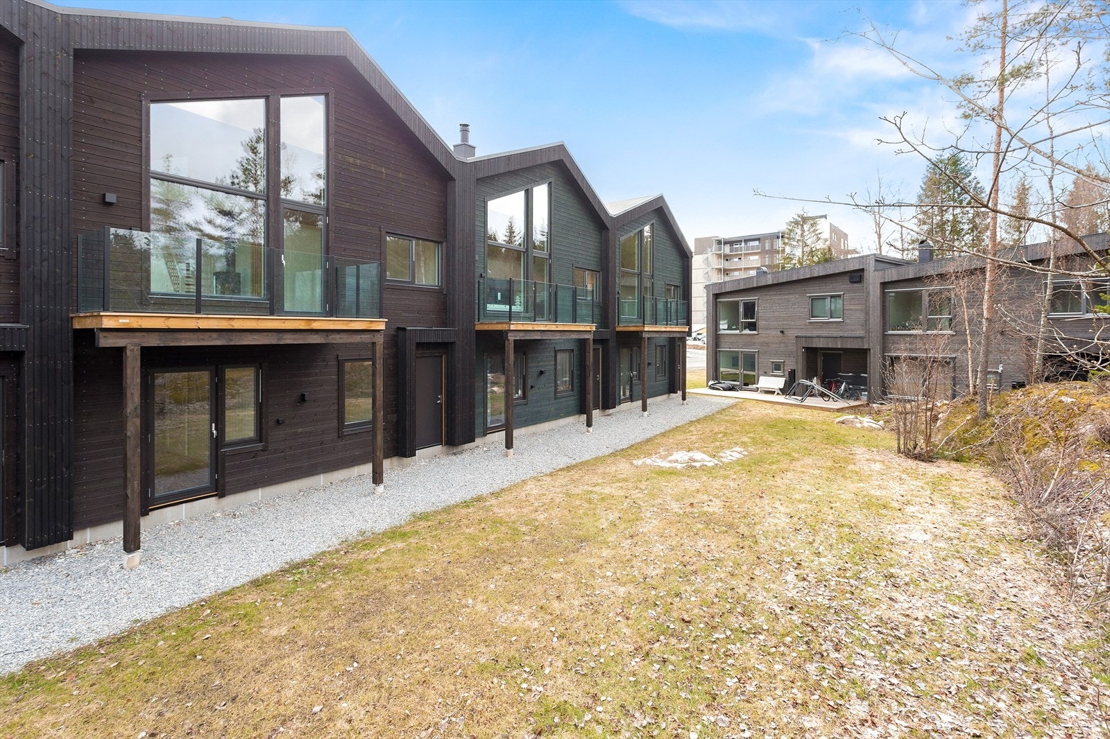Bolig nr. 46 ligger som nr. 3 i rekken. Galleribilde