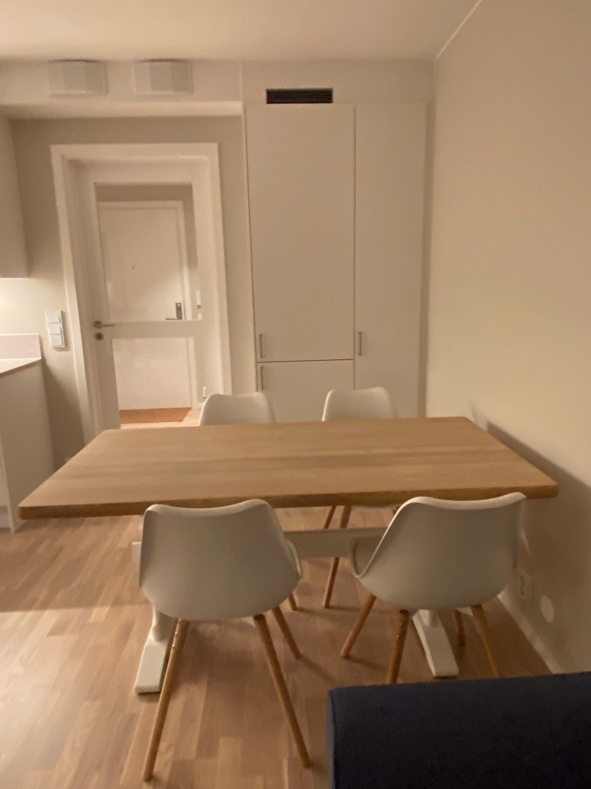 ☕️Spisebord Galleribilde