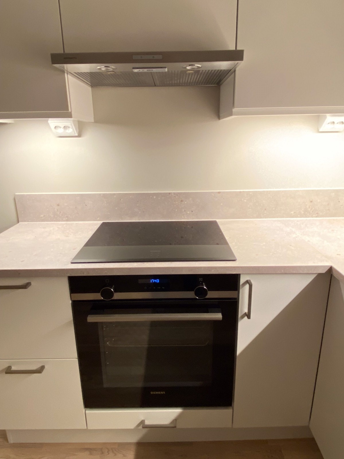 Platetopp og komfyr Galleribilde