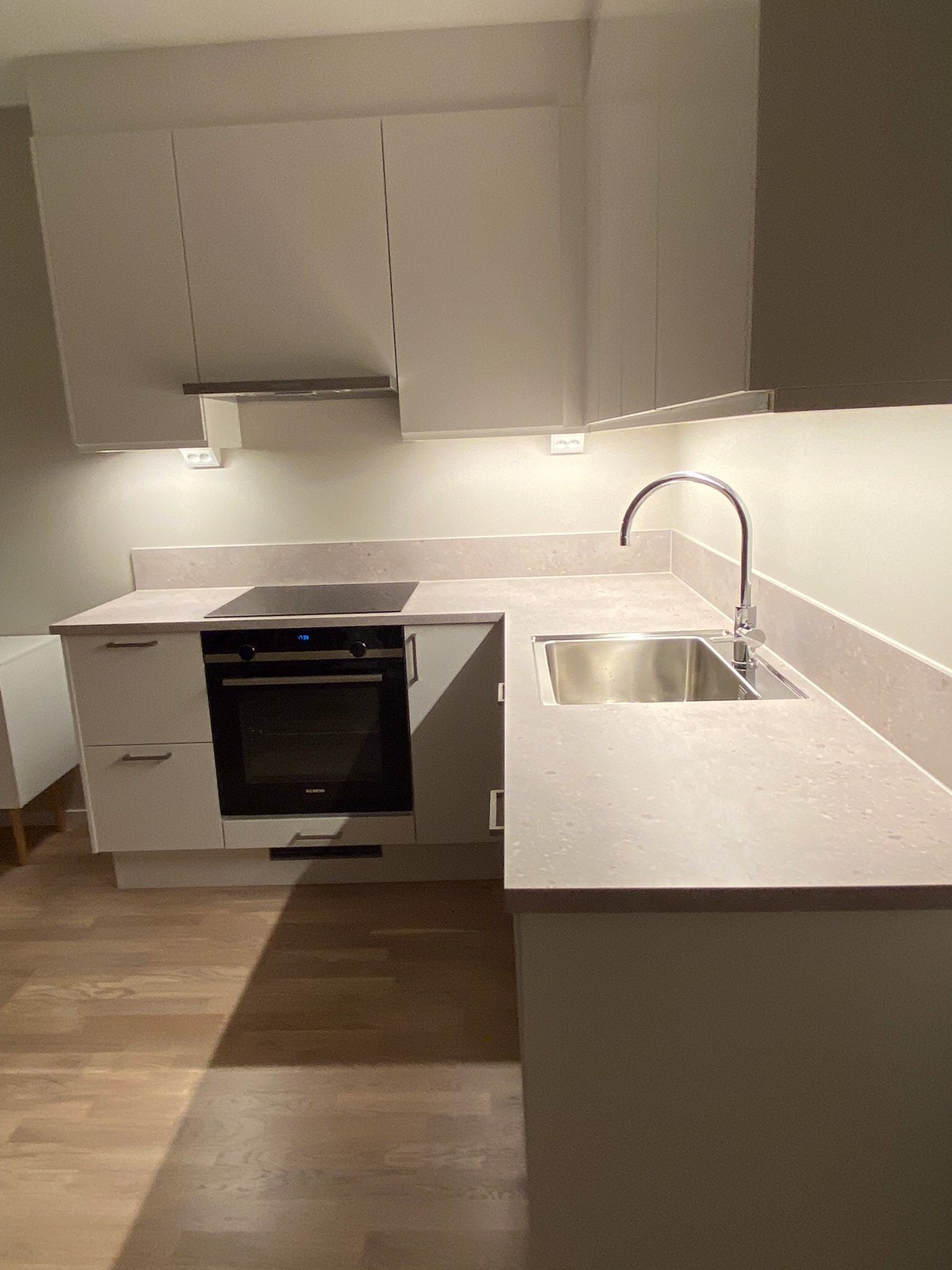 Godt med benkplass Galleribilde