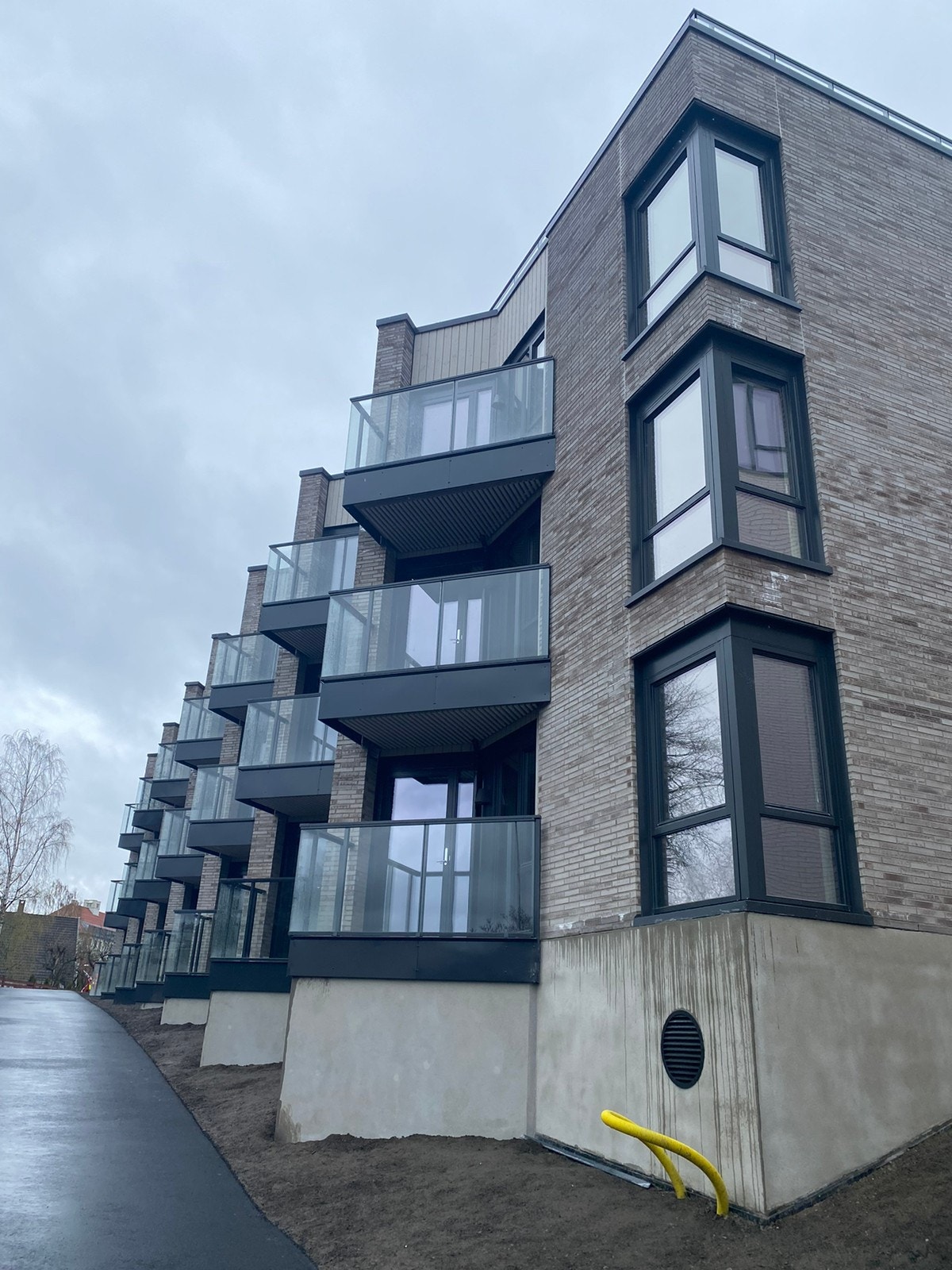 Bekkestua have, bygg B Galleribilde