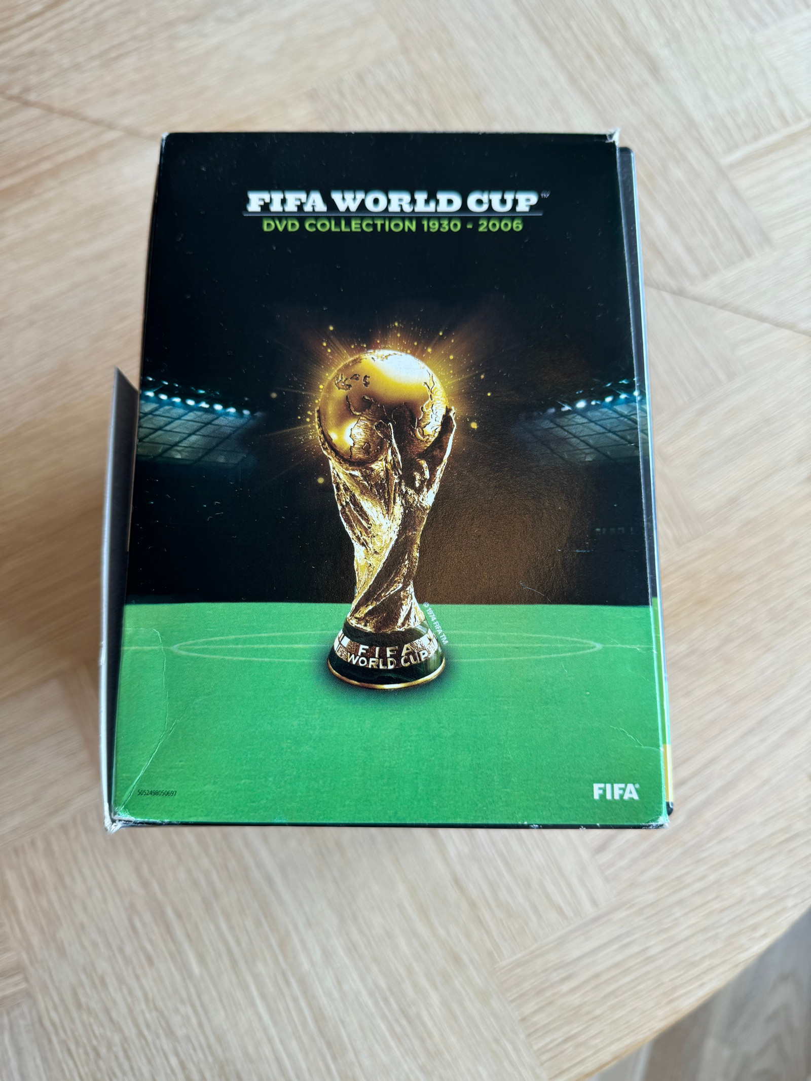 FIFAⓇワールドカップコレクション コンプリートDVD-BOX 1930-2… FIFA World Cup Collection Complete DVD-BOX 1930-2006 15 Disc