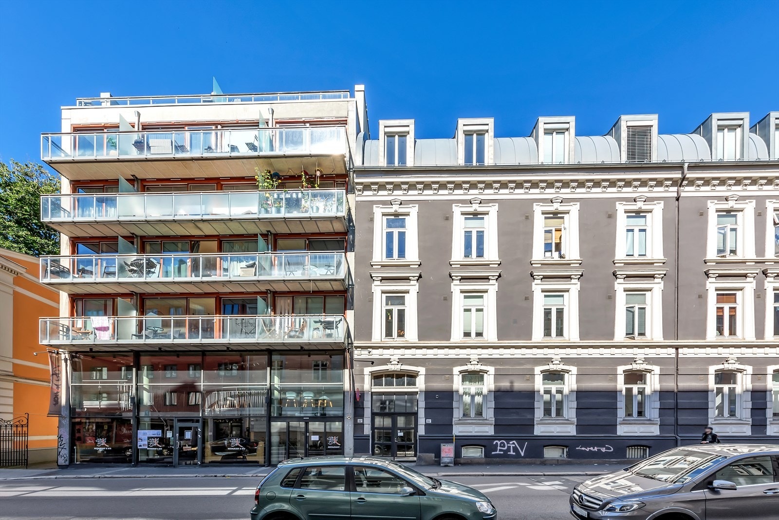 Fasade - Moderne bygård renovert og ombygget i 2005 Galleribilde