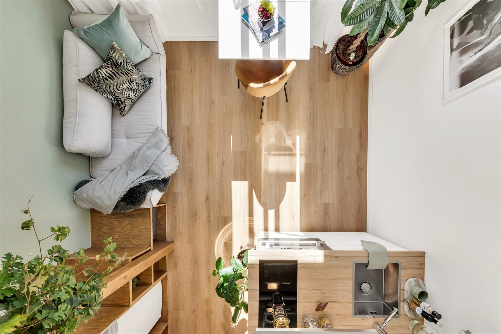 Unik studioleilighet med meget raus takhøyde Galleribilde