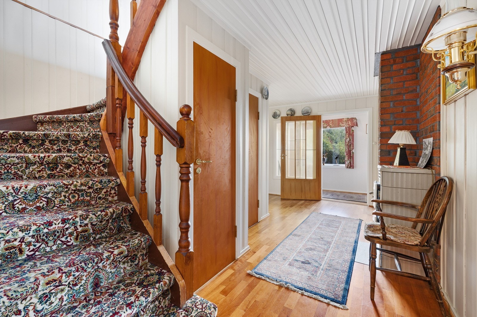 Gang i underetasje Galleribilde