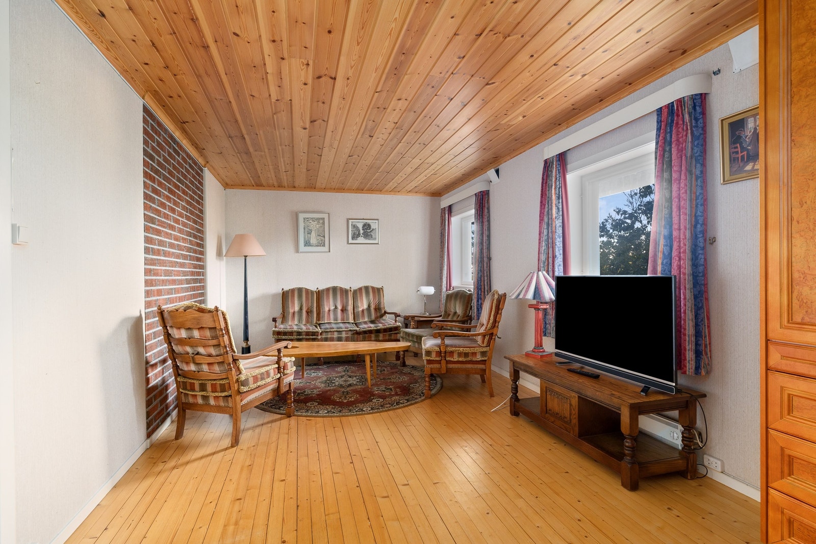 Stue i underetasje Galleribilde