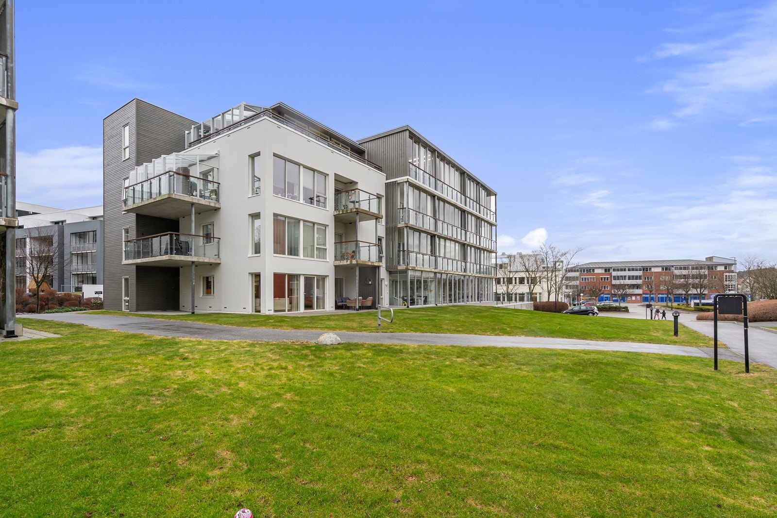 Velkommen til Skulevegen 13 Galleribilde