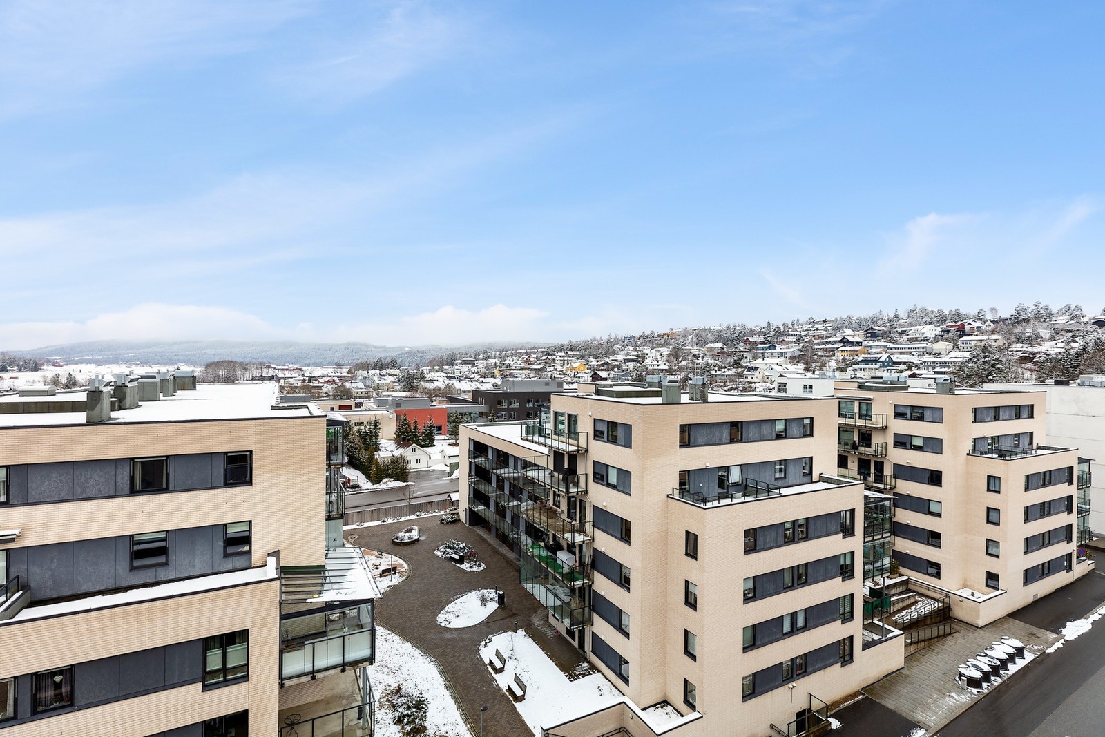 Utsikt fra balkong. Galleribilde