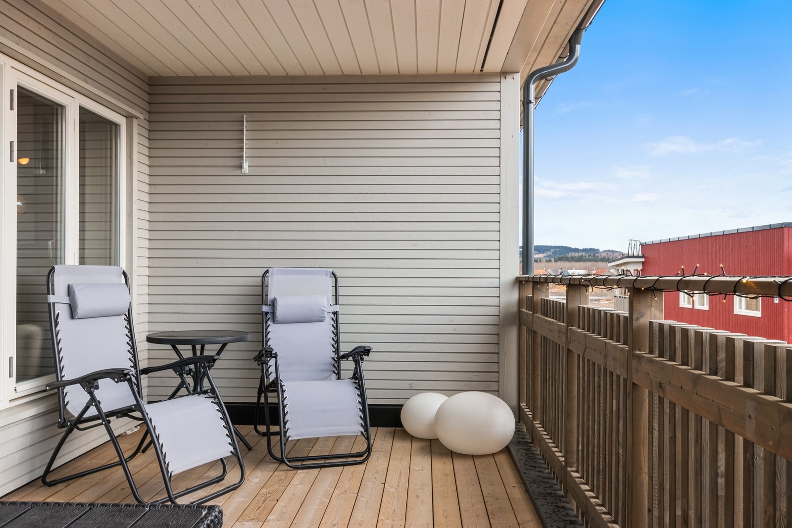 Veranda med god plass. Galleribilde