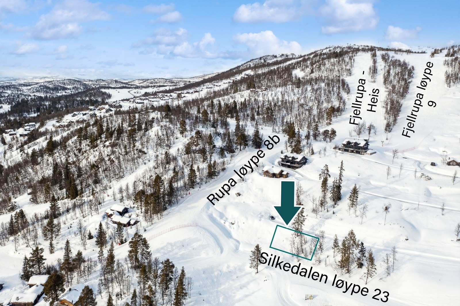 Velkommen til Rauland og Fjellsteggen tomt 78. Tomtegrense er kun en illustrasjon av hvor tomten ligger i terrenget og har ikke nøyaktige eller målbare linjer. Galleribilde