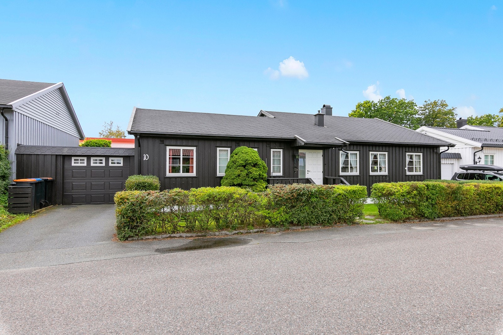 Leinæs & Partners v/Anders Fremmerlid Glasø har gleden av å presentere Askeveien 10! Galleribilde