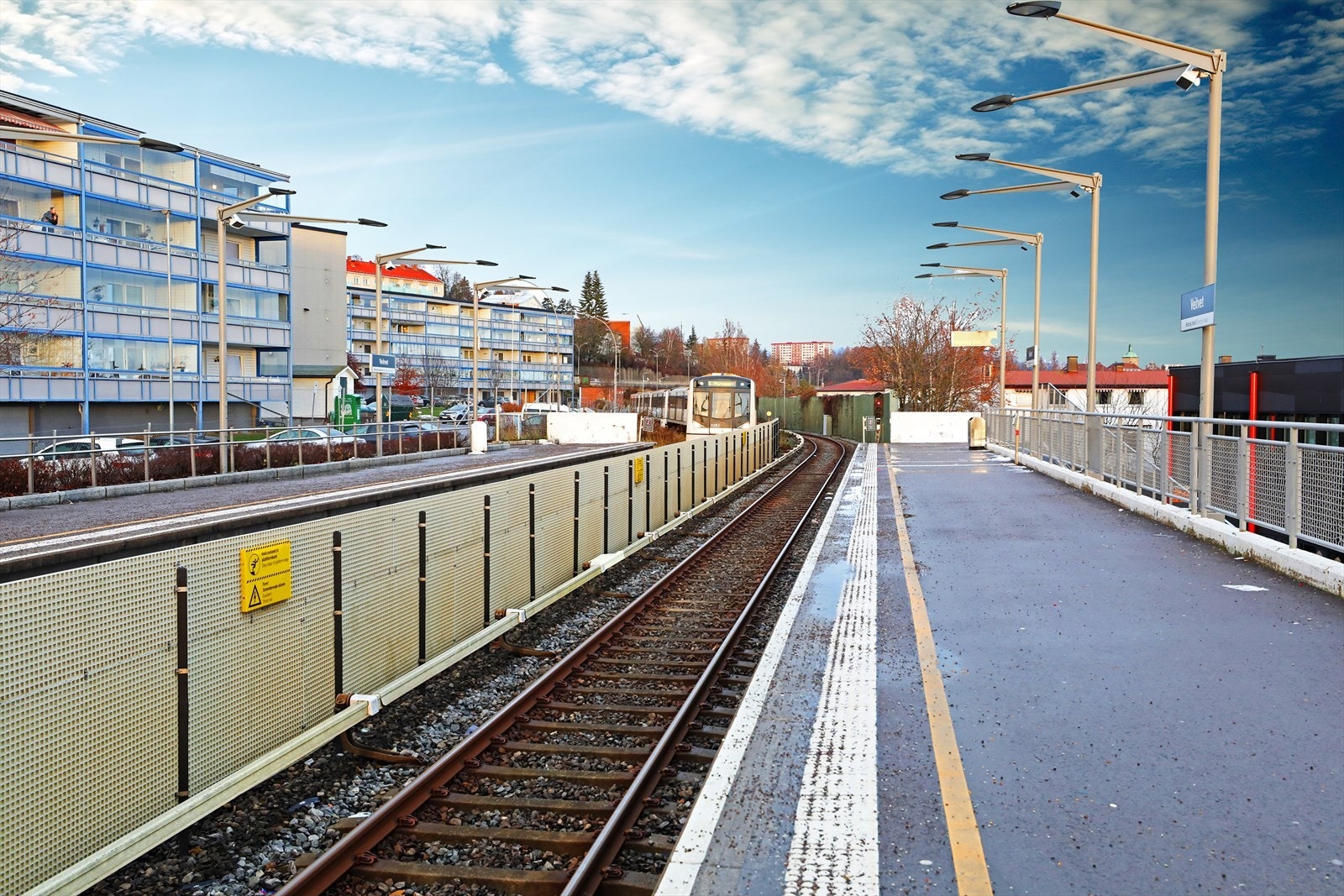 - Området gir mulighet for offentlig kommunikasjon via buss, T-bane og flybuss, hvorav nærmeste holdeplass er Veitvet T- Bane som ligger 7. min fra boligen - Galleribilde