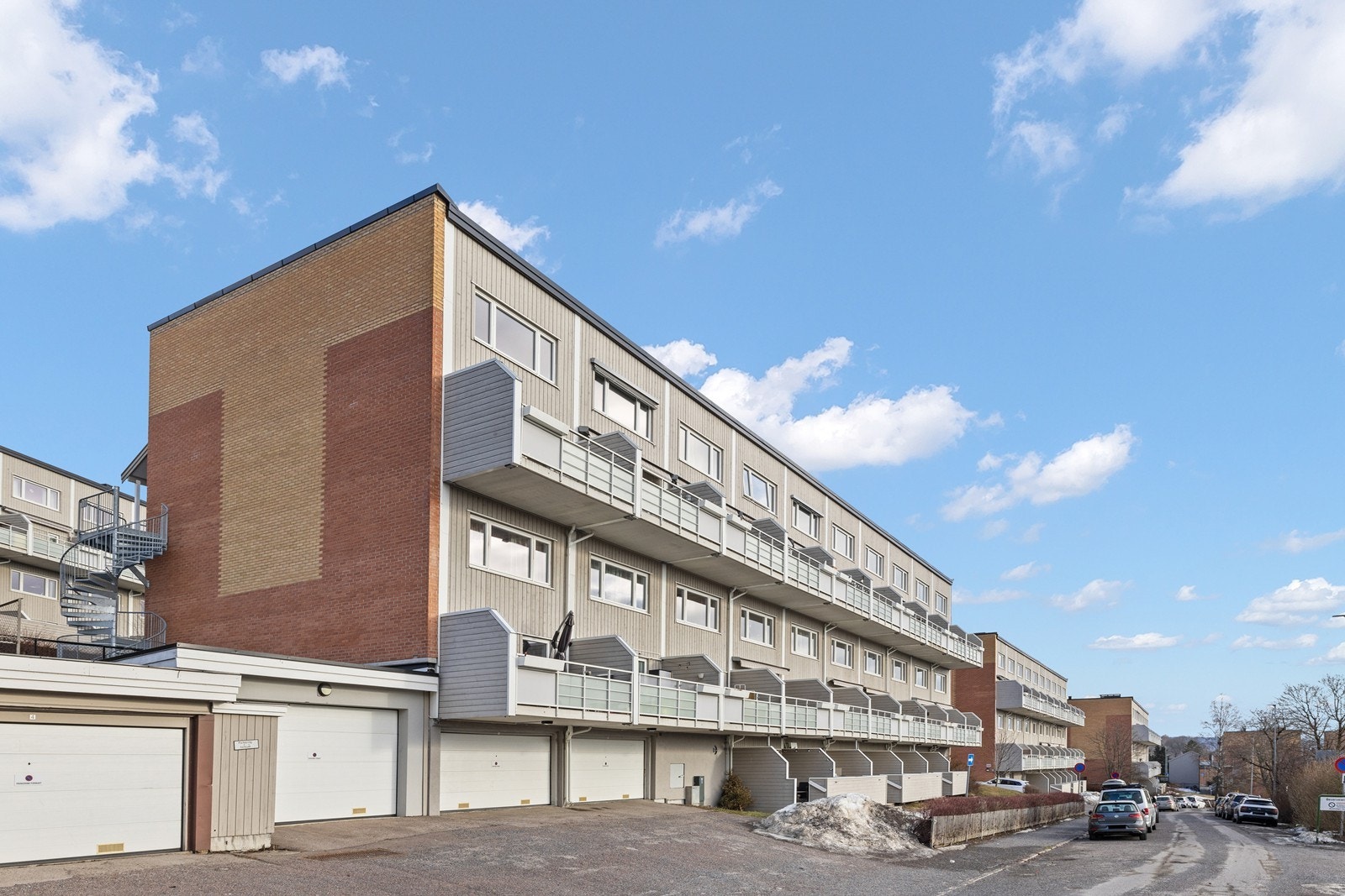 -
Fasade fra hovedvei - Galleribilde