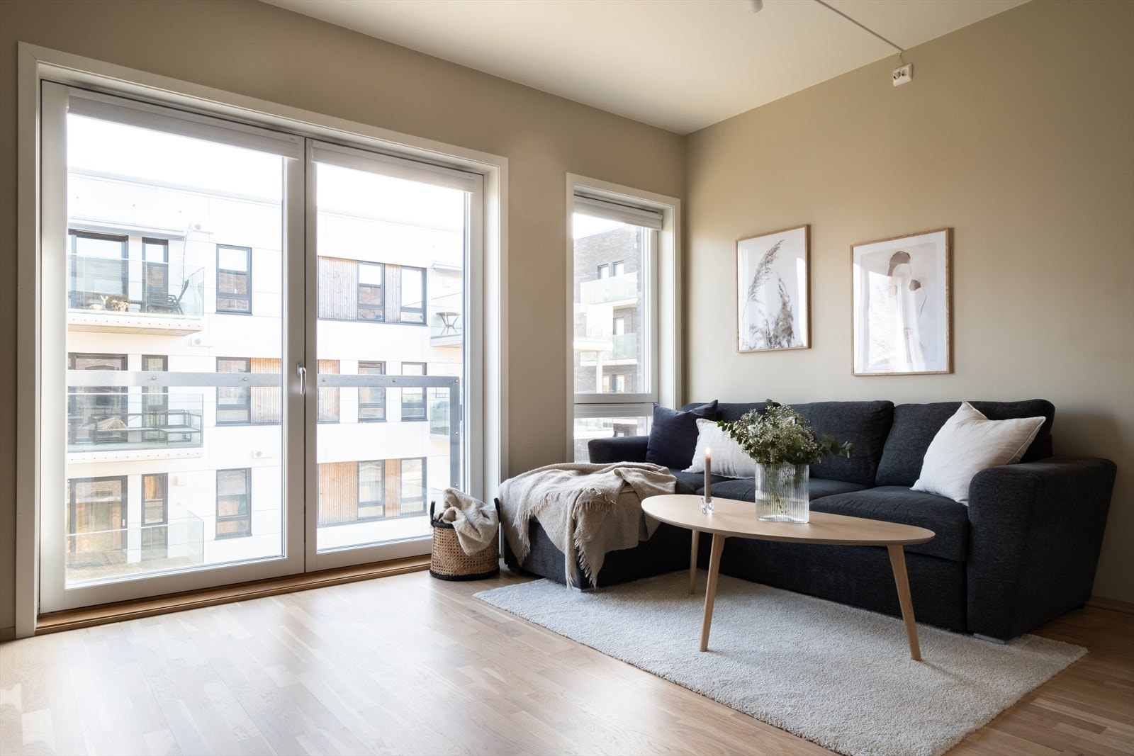 Velkommen til Julianus Holms veg 28 - en innbydende 2-romsleilighet med moderne standard fra byggeår 2019 beliggende på Lade. Galleribilde