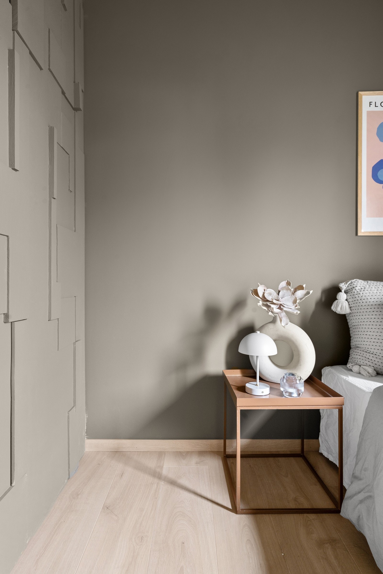 Lekre fargevalg på vegger og fint laminatgulv gir en nydelig helhet! Galleribilde