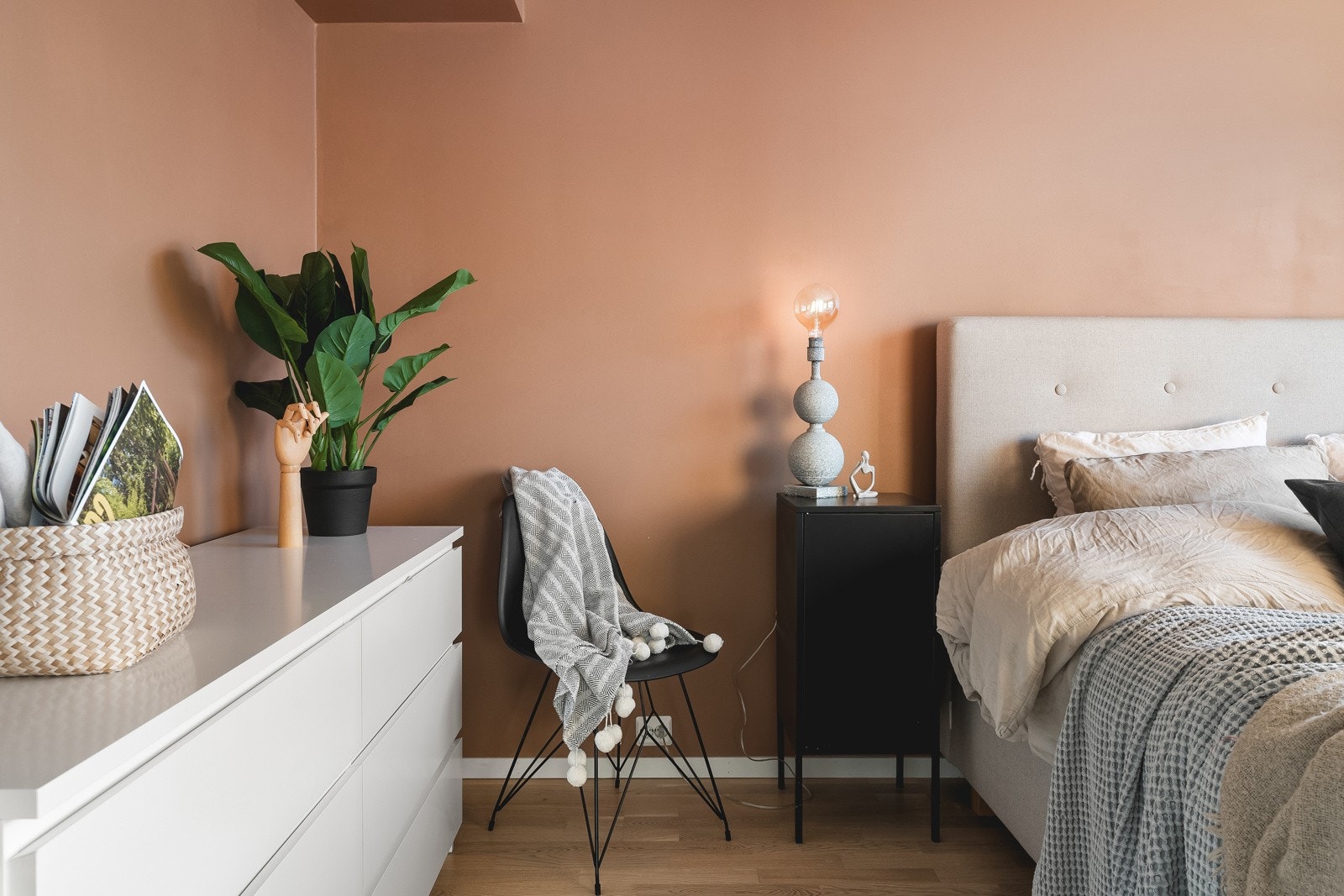 Her kan man fint innrede med garderobeskap for å få mer oppbevaringsplass. Galleribilde