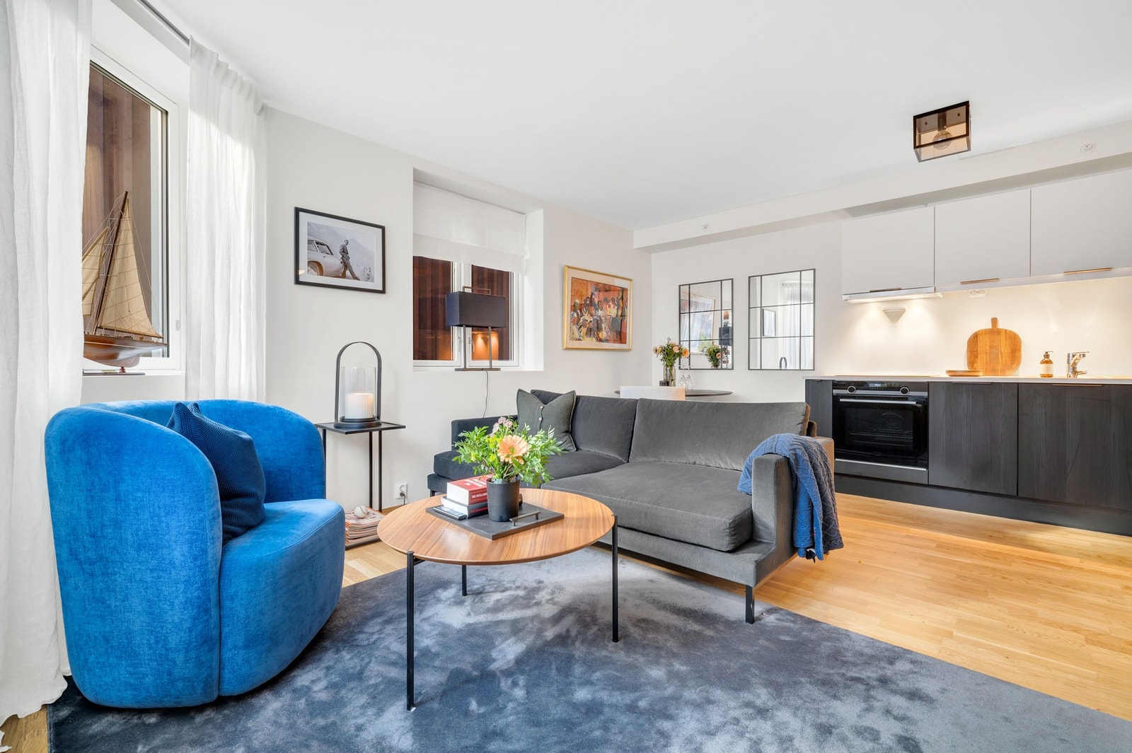 Leiligheten er fra 2022 og består av tidsriktige og fine materialvalg. Galleribilde