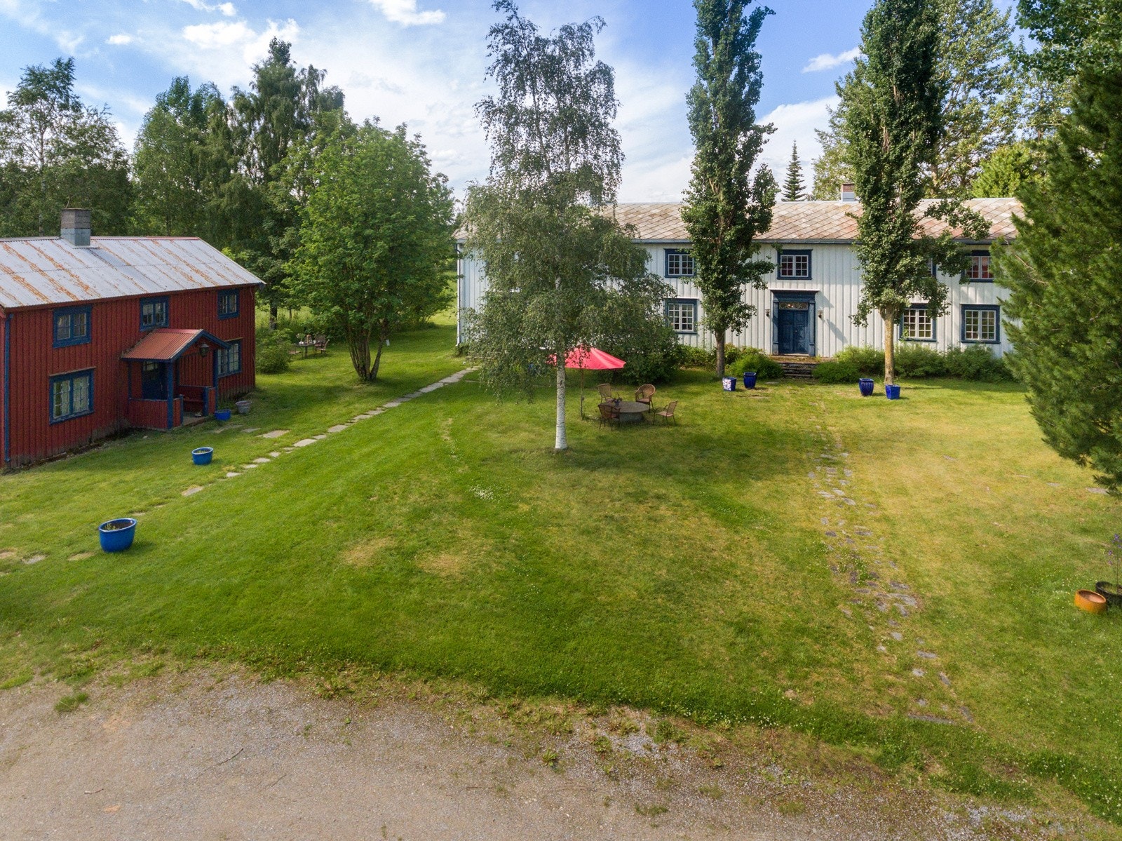 Gårdstun Galleribilde