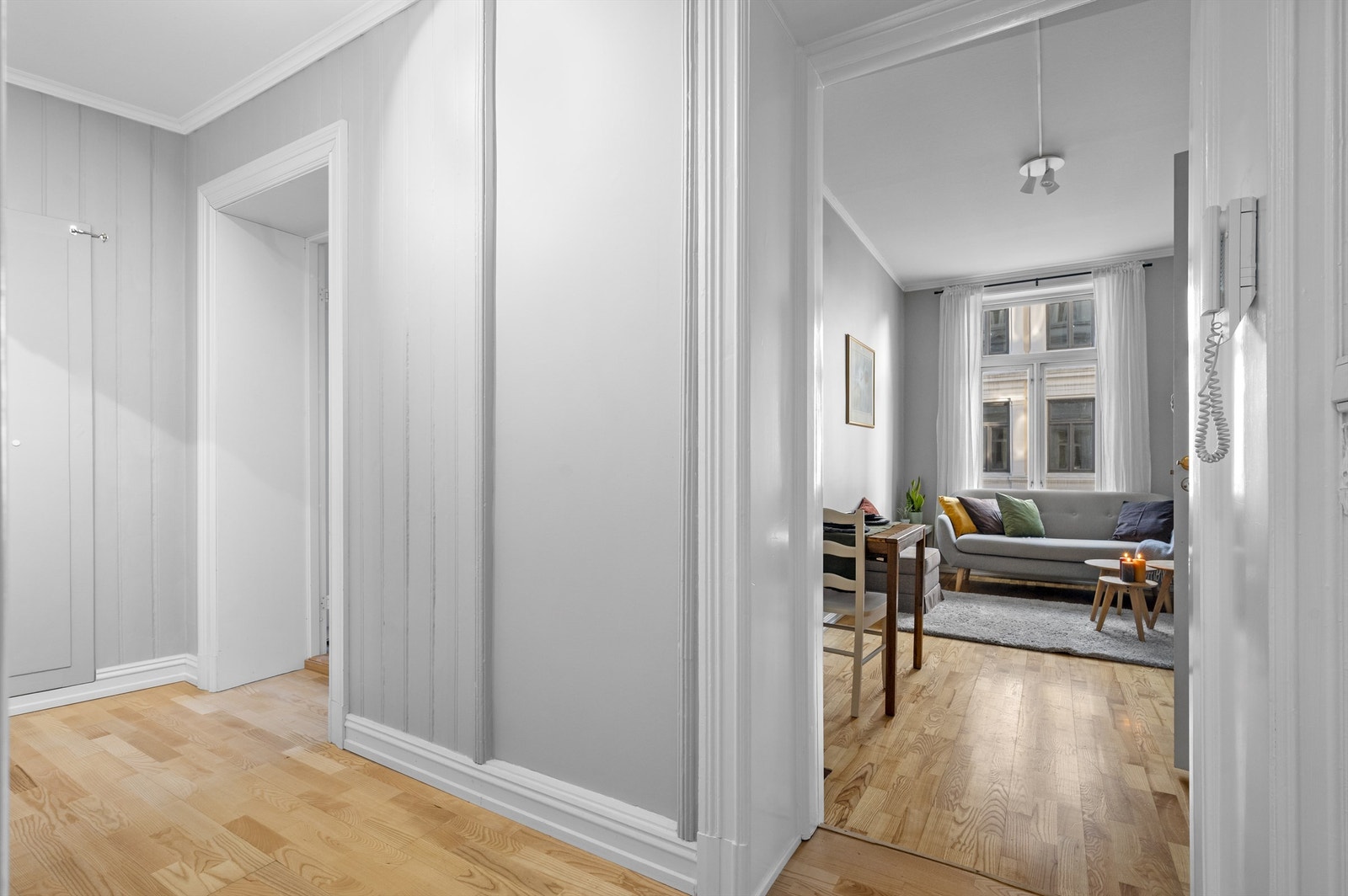 Det er planer om oppgradering av oppganger, portrom samt reparasjon av fasade. Det planlegges at prosjektene skal finansieres med sameiets løpende disponible midler. Galleribilde