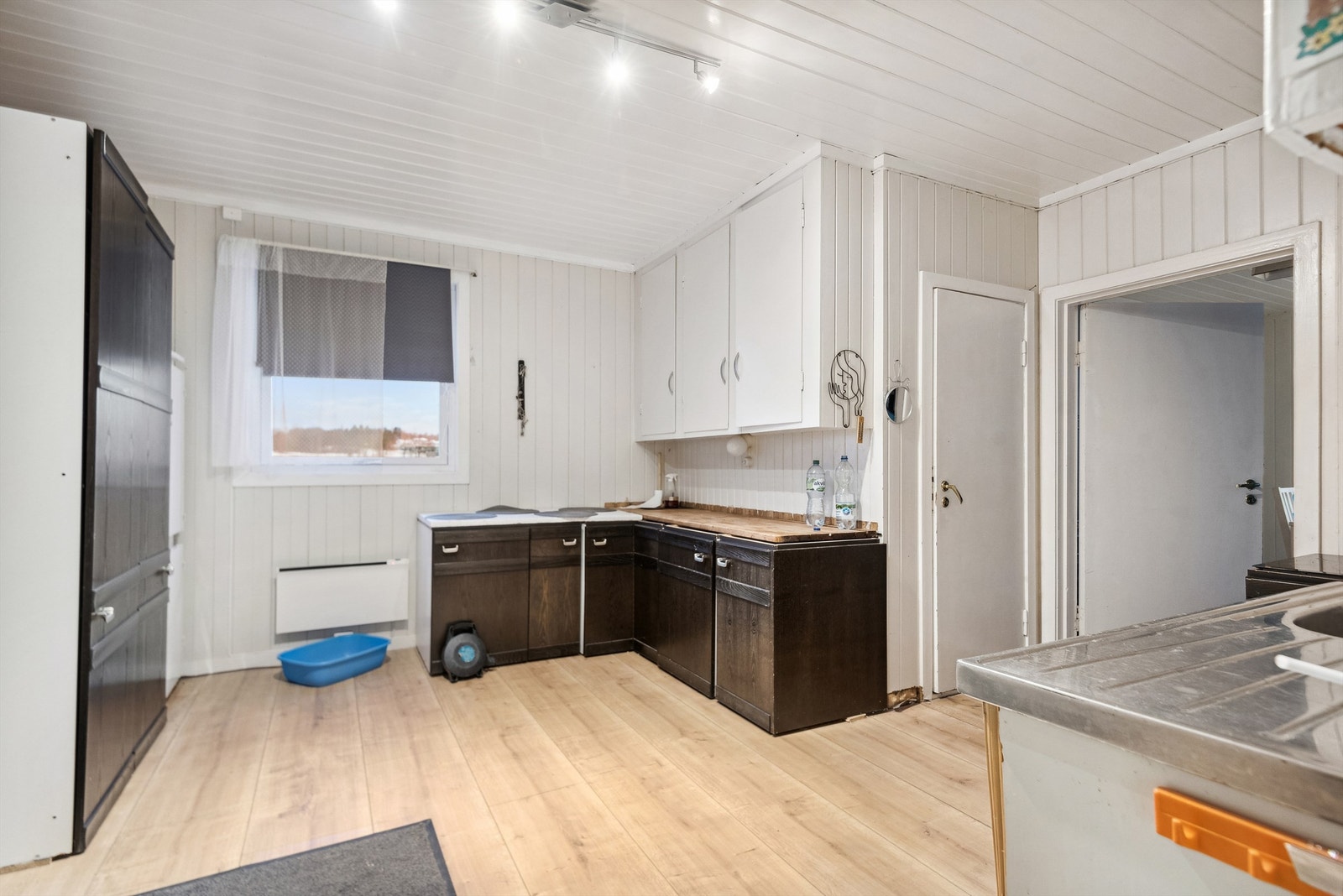 Innredning av kjøkken er ikke tilpasset/ferdigstilt Galleribilde