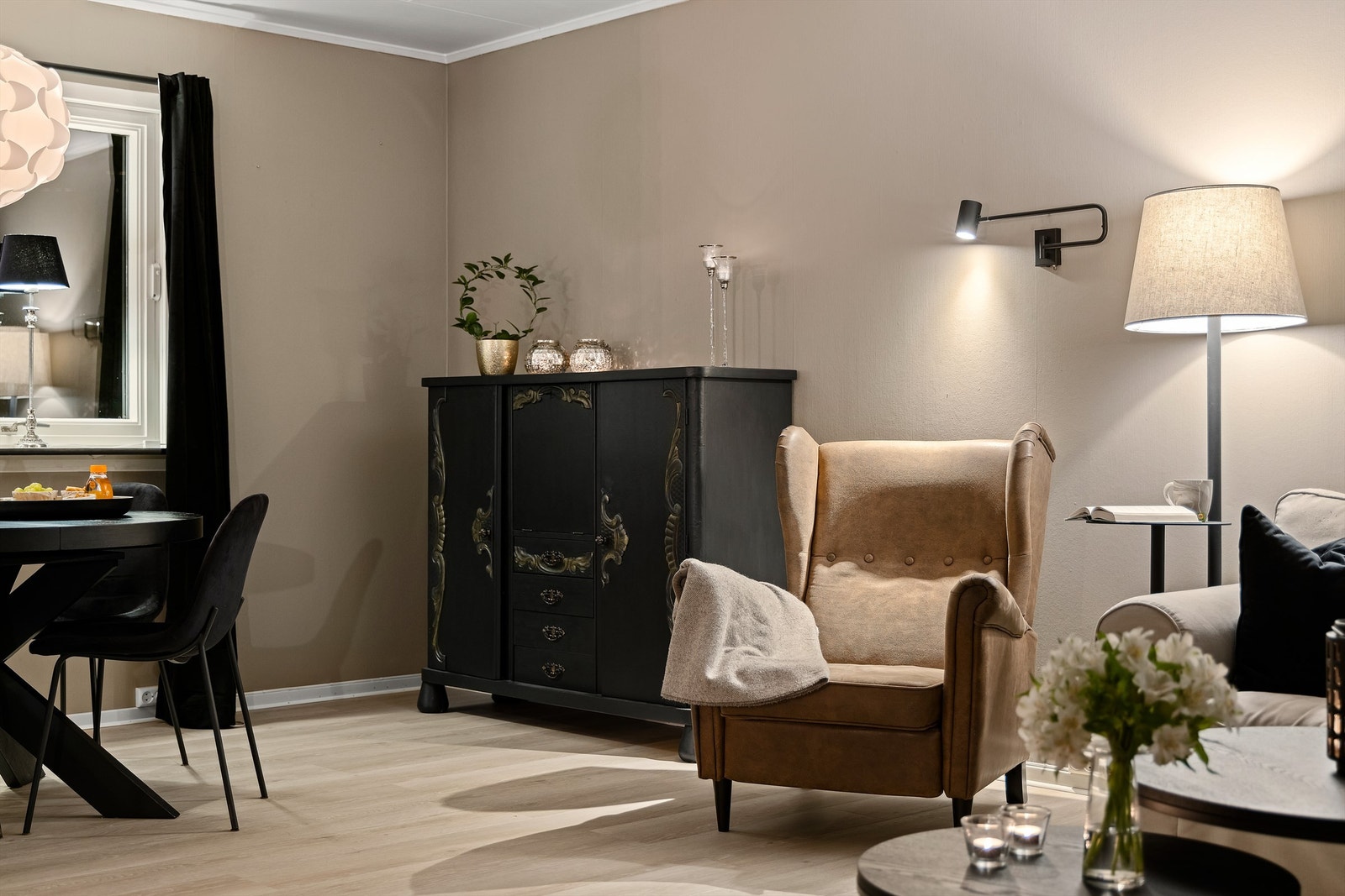 Belistning er skiftet ut i alle rom. Galleribilde