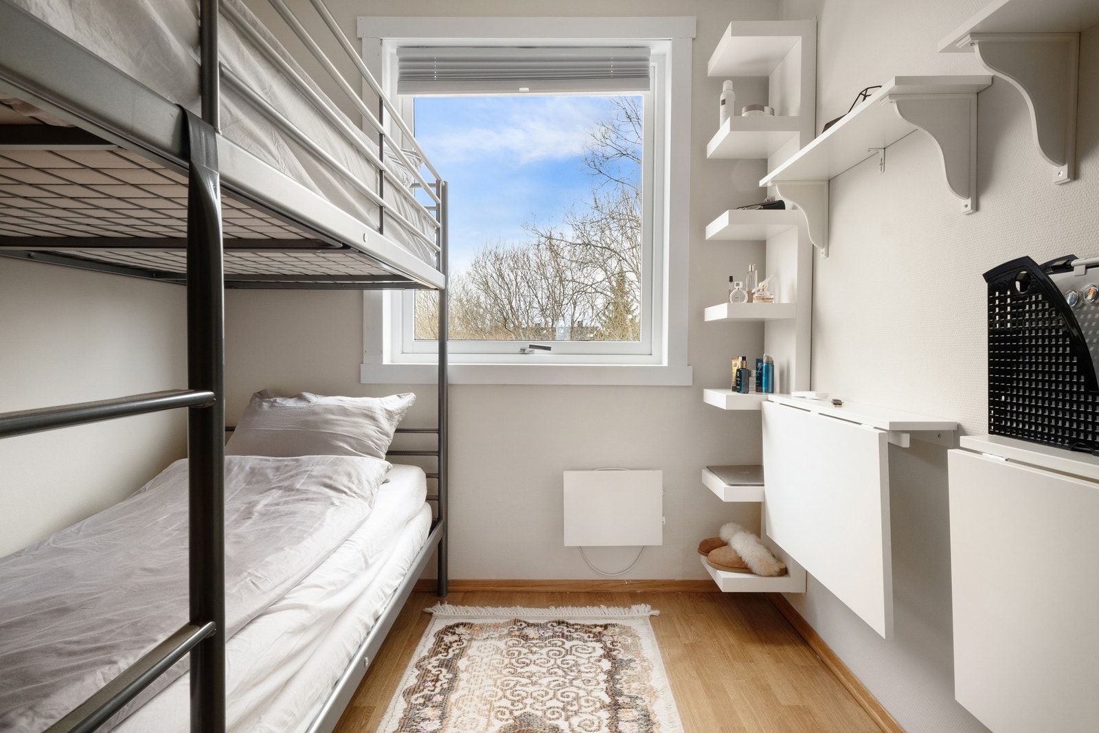 Soverom på ca. 8 m². Galleribilde