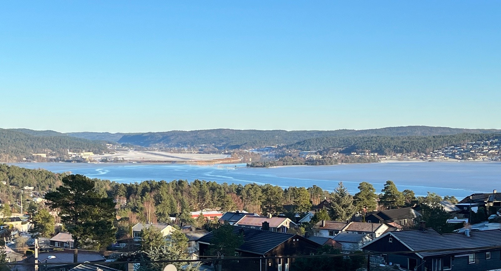 Flott sjøutsikt fra eiendommen Galleribilde