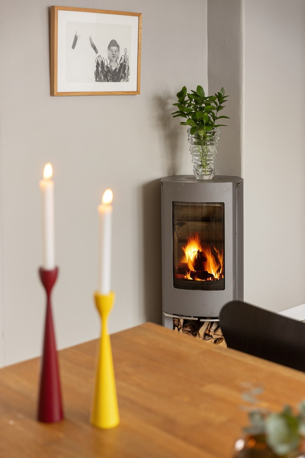 Detaljer | På kjøkkenet er det en flott Scanpeis. Galleribilde