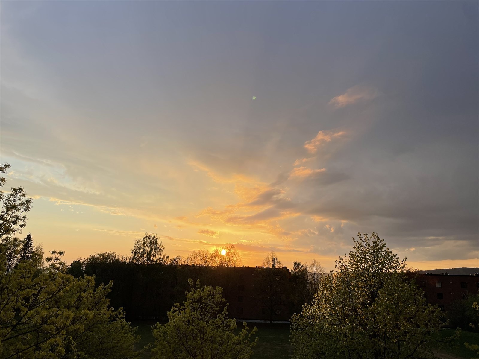 Solnedgang kan nytes fra boligen Galleribilde