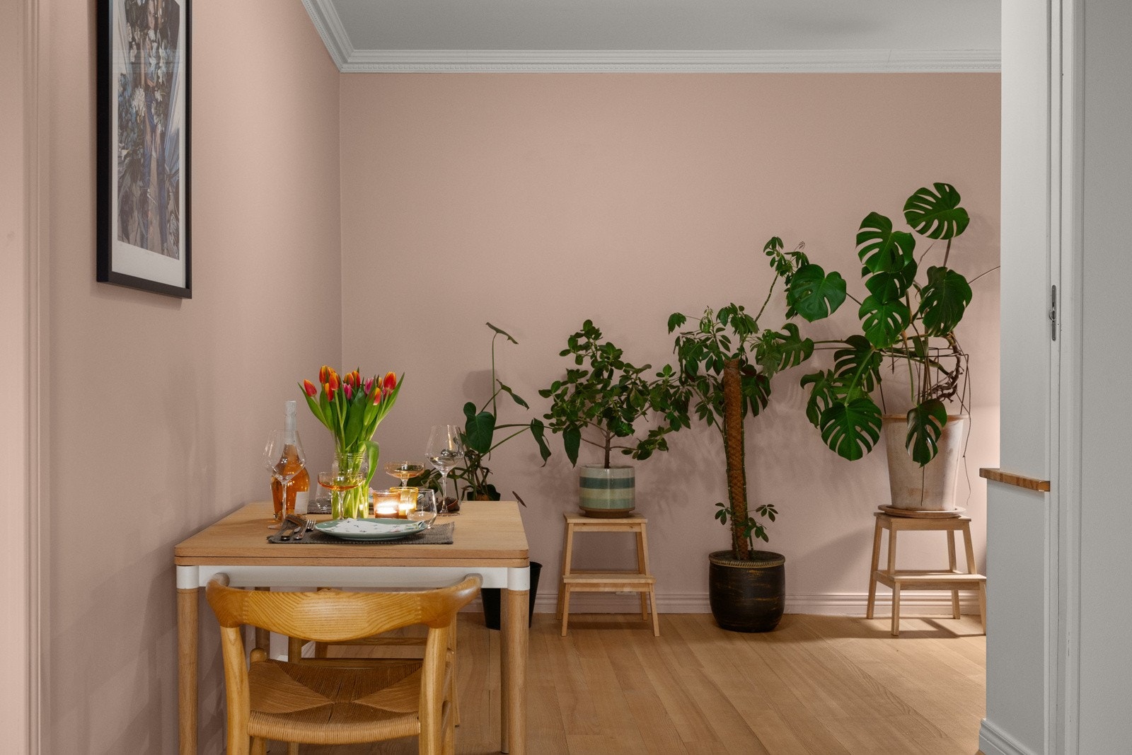 El-kontroll er utført i leiligheten i regi av forrige eier i 2018. Galleribilde