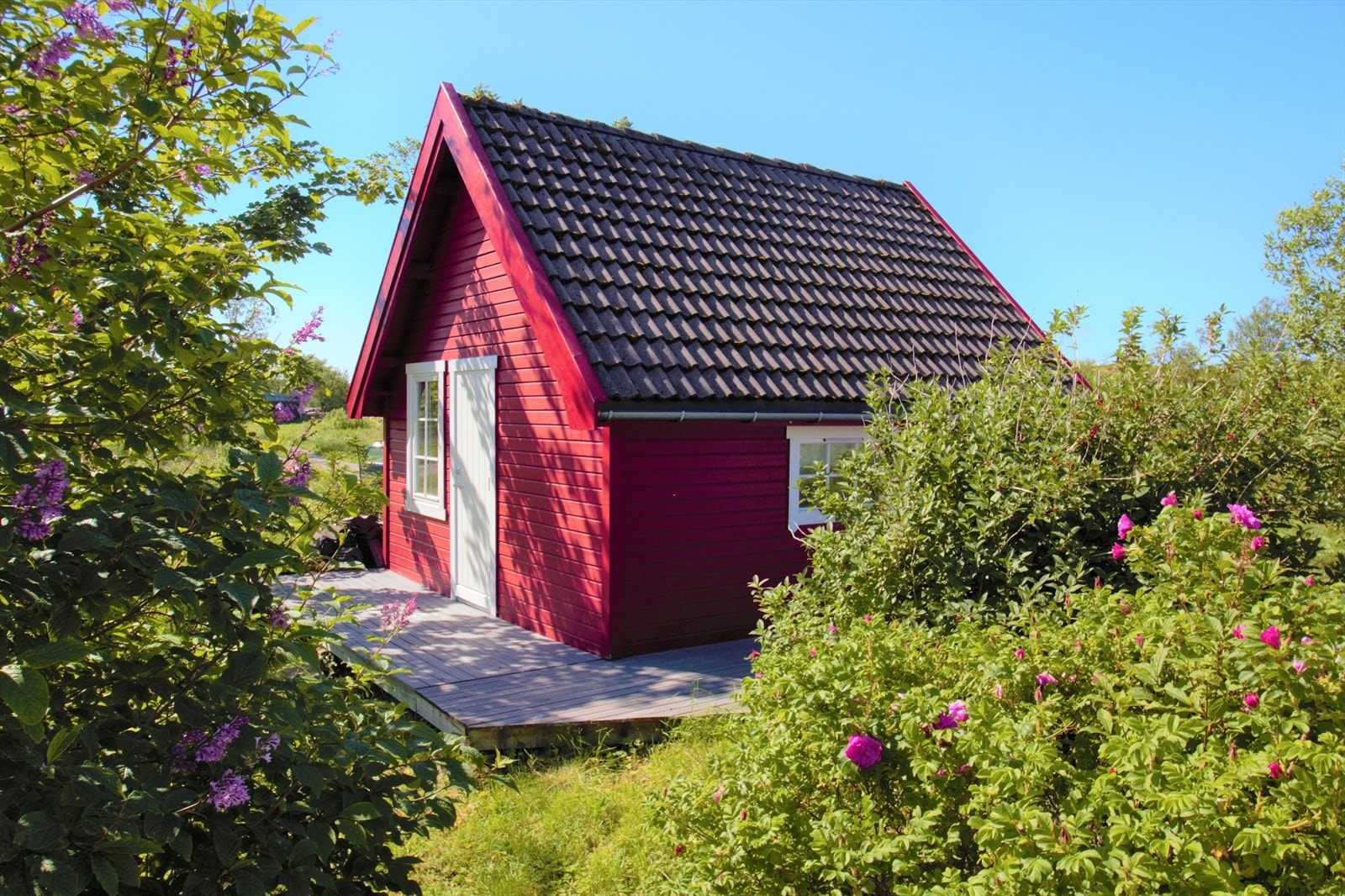 Ny ytterdør til annekset mai/juni 2022. Galleribilde