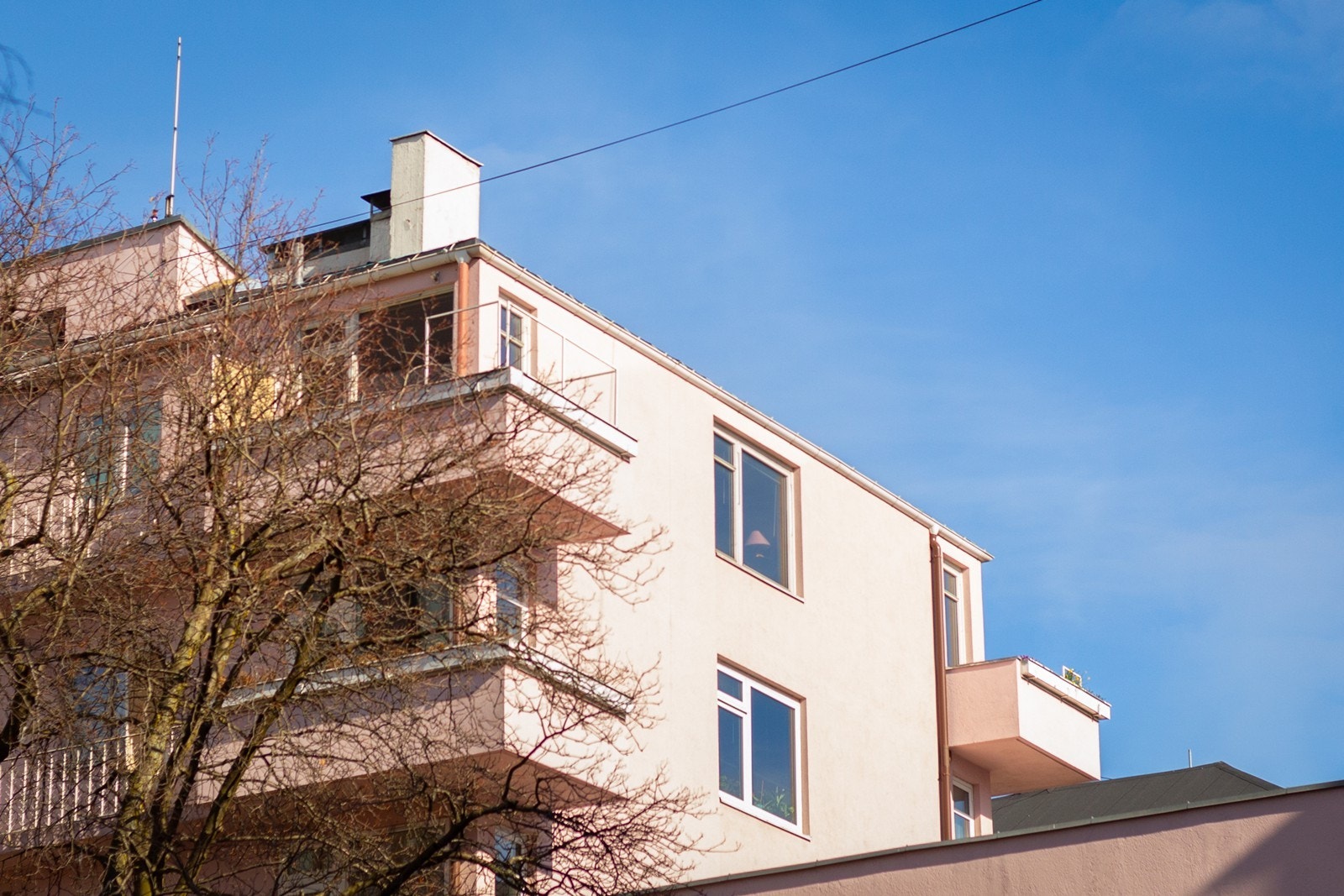 Topp-/ende- og hjørneleilighet med herlig intern beliggenhet Galleribilde