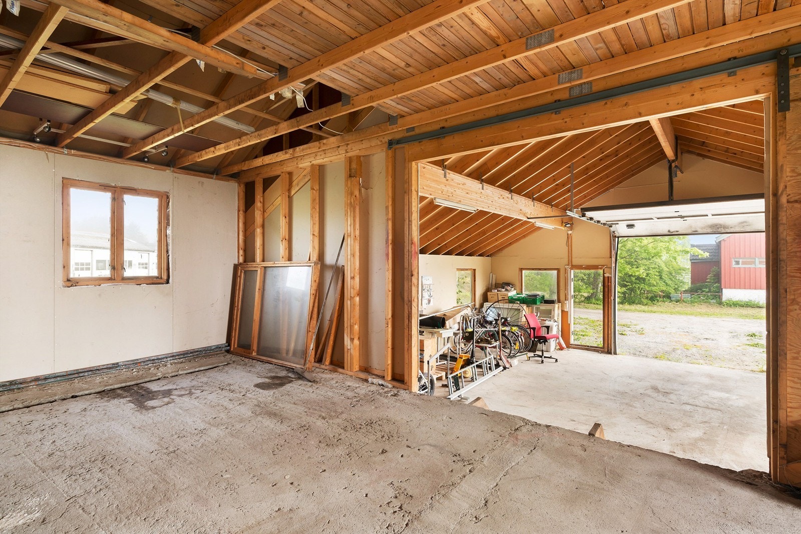 Garasje/lager Galleribilde