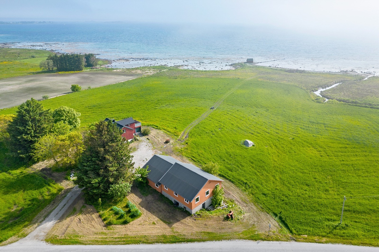 Stor eiendom bestående av totalt 4 teiger Galleribilde