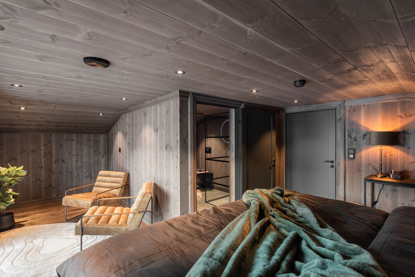Eiendommens andre soverom med bad en-suite Galleribilde