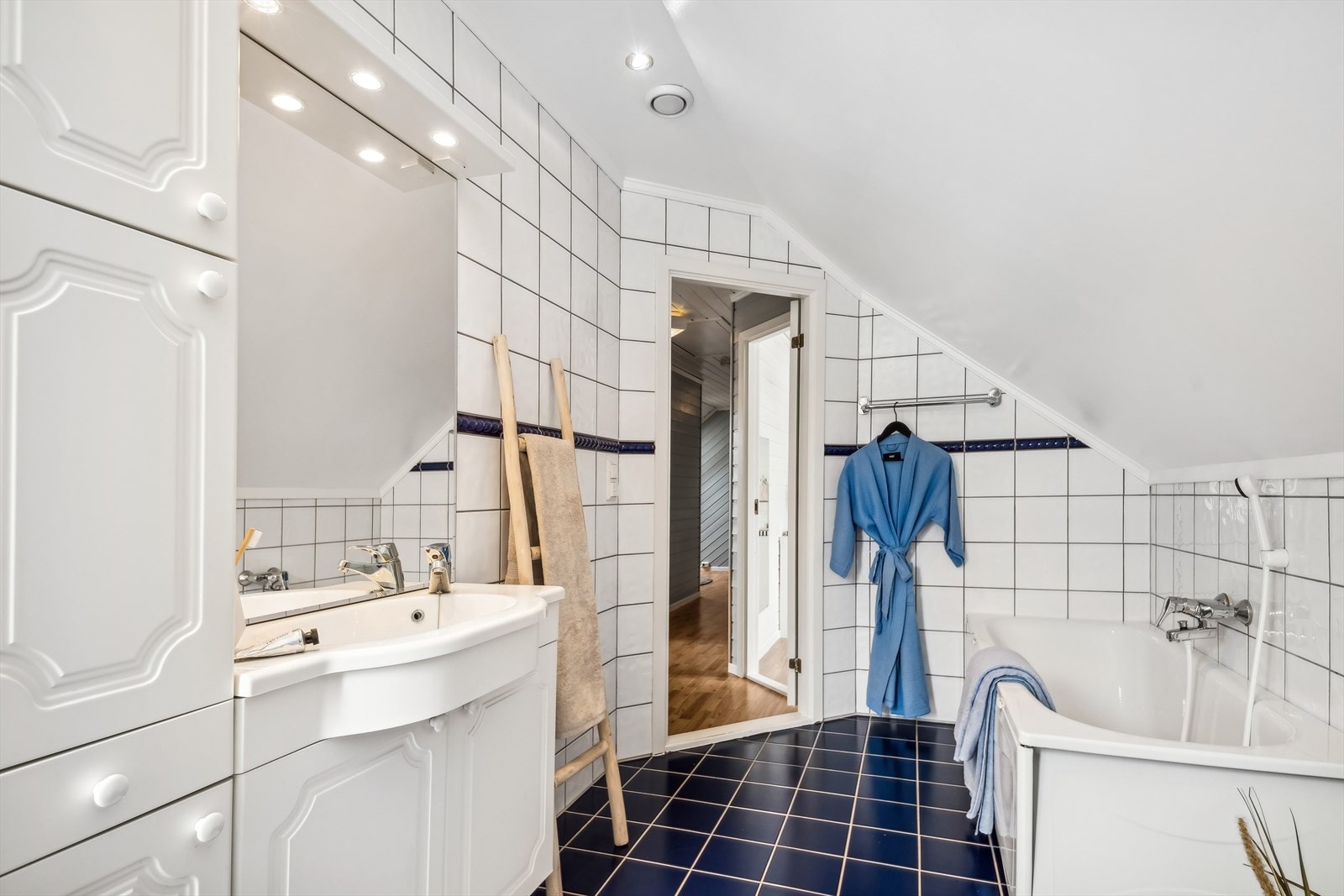 Baderom 3. etasje Galleribilde