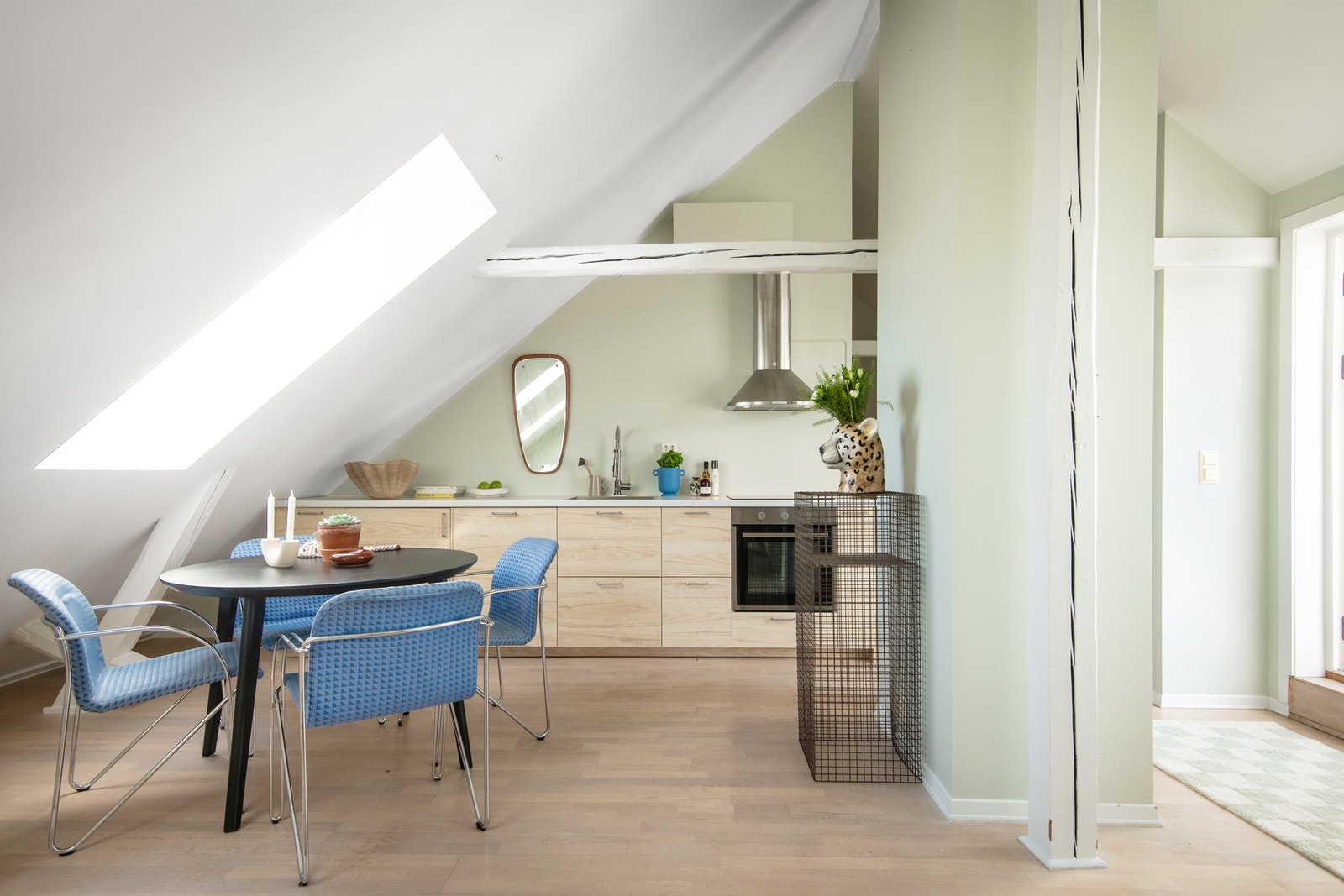 Flott kjøkkeninnredning fra IKEA, som var ny i 2018. Galleribilde