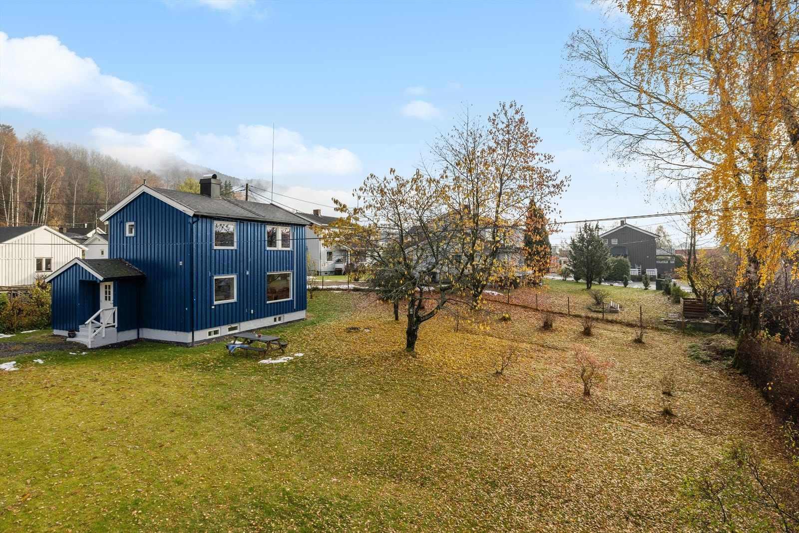 Denne eneboligen ligger attraktivt til på Tveiten i Notodden kommune. Galleribilde