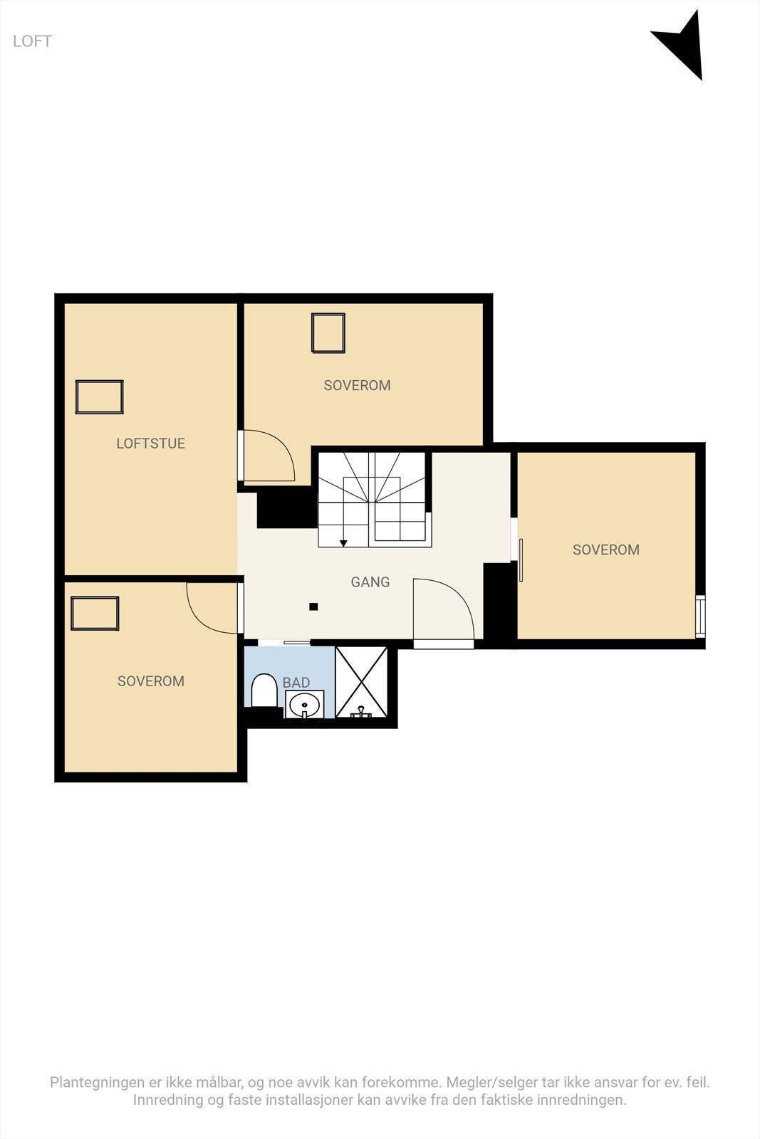 Plantegning loft. På godkjente tegninger ifm. ferdigattest er dagens loftstue egentlig soverom, mens opprinnelig loftstue har blitt to soverom. Bad og soverom nederst til venstre har en litt annen utforming enn det som fremgår av opprinnelige tegninger. Galleribilde