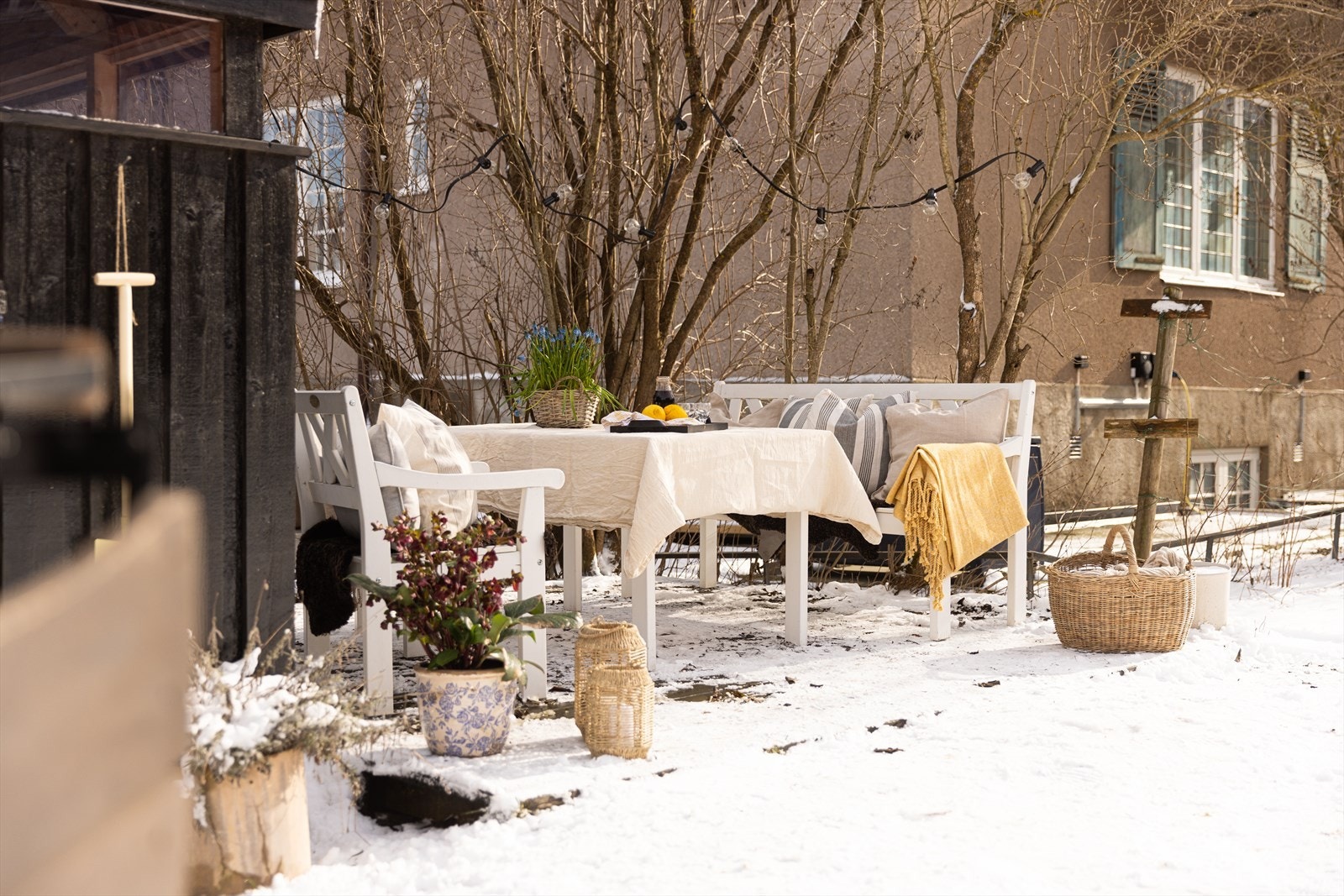 Leiligheten har en fin intern beliggenhet i Hagebyen, og ligger trafikkstille og barnevennlig til med kort skoleveg til Ullevål skole. Galleribilde