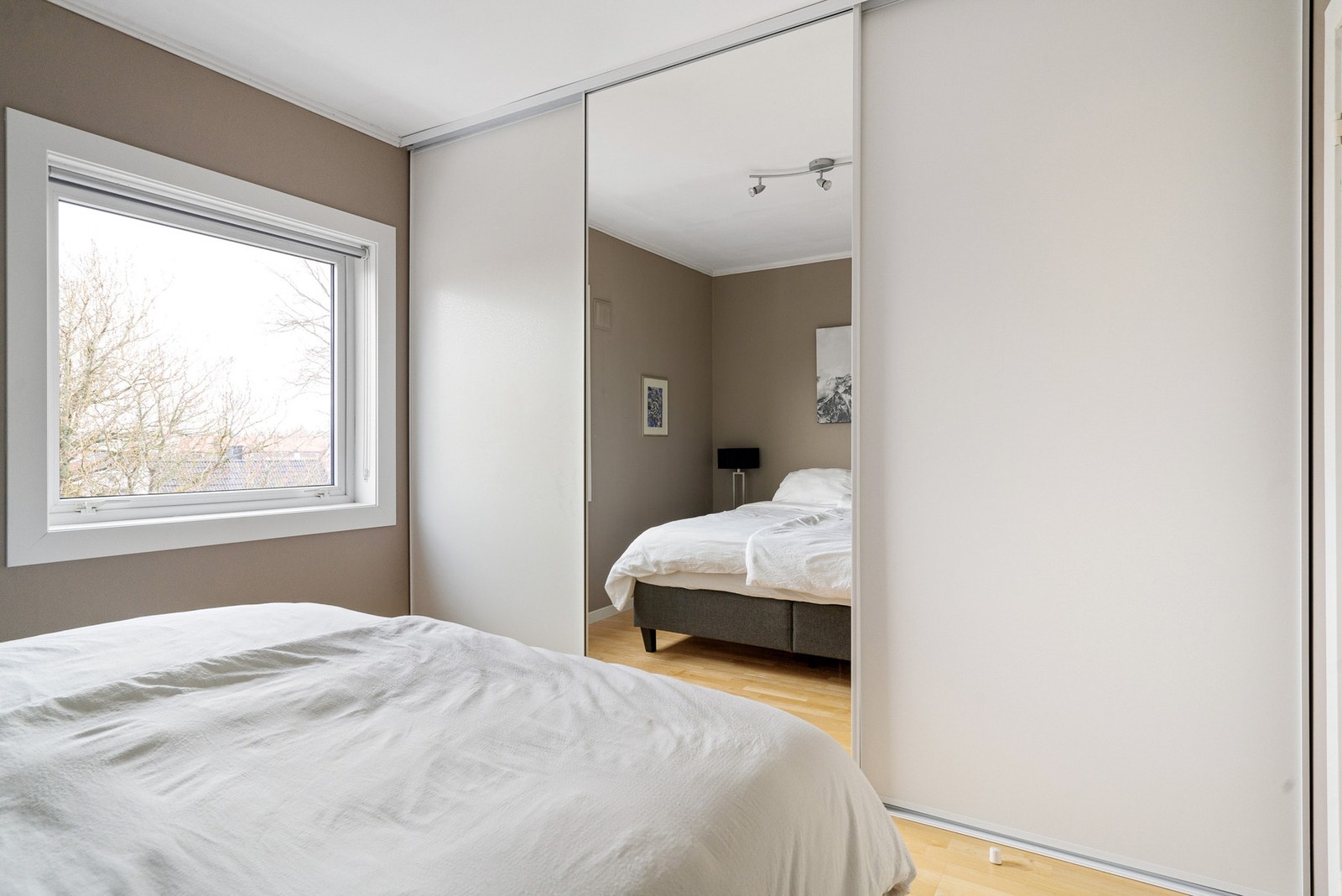Hovedsoverom, godt med skap plass Galleribilde