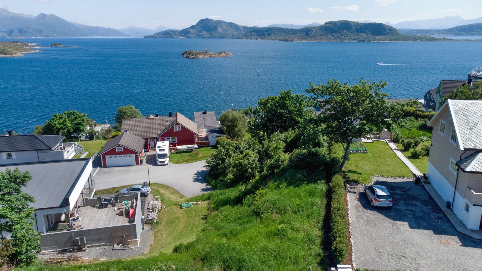 Ta kontakt dersom tomten er av interesse. Galleribilde