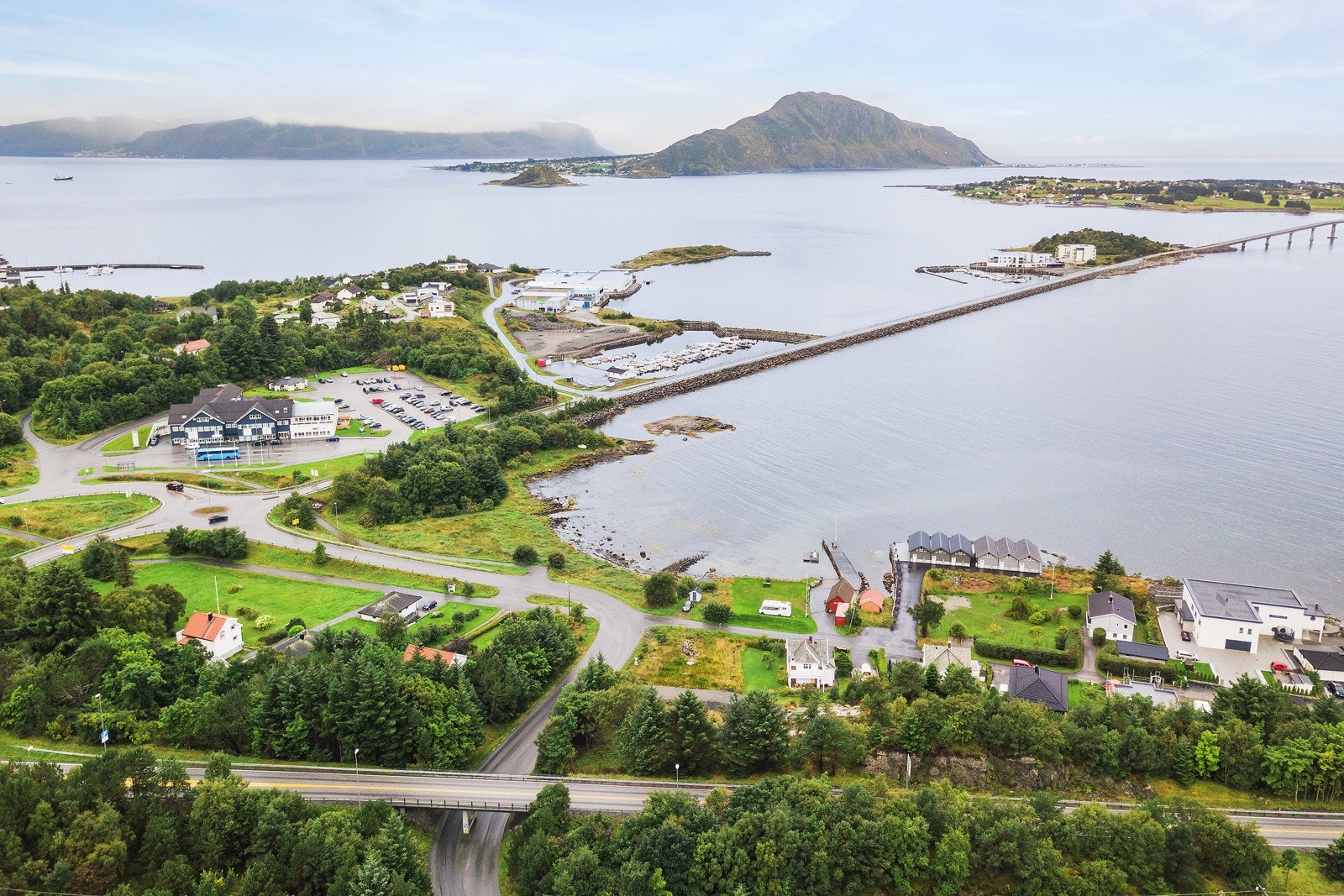 På solskinnsdager er Giskesanden bare en sykkeltur unna... Galleribilde