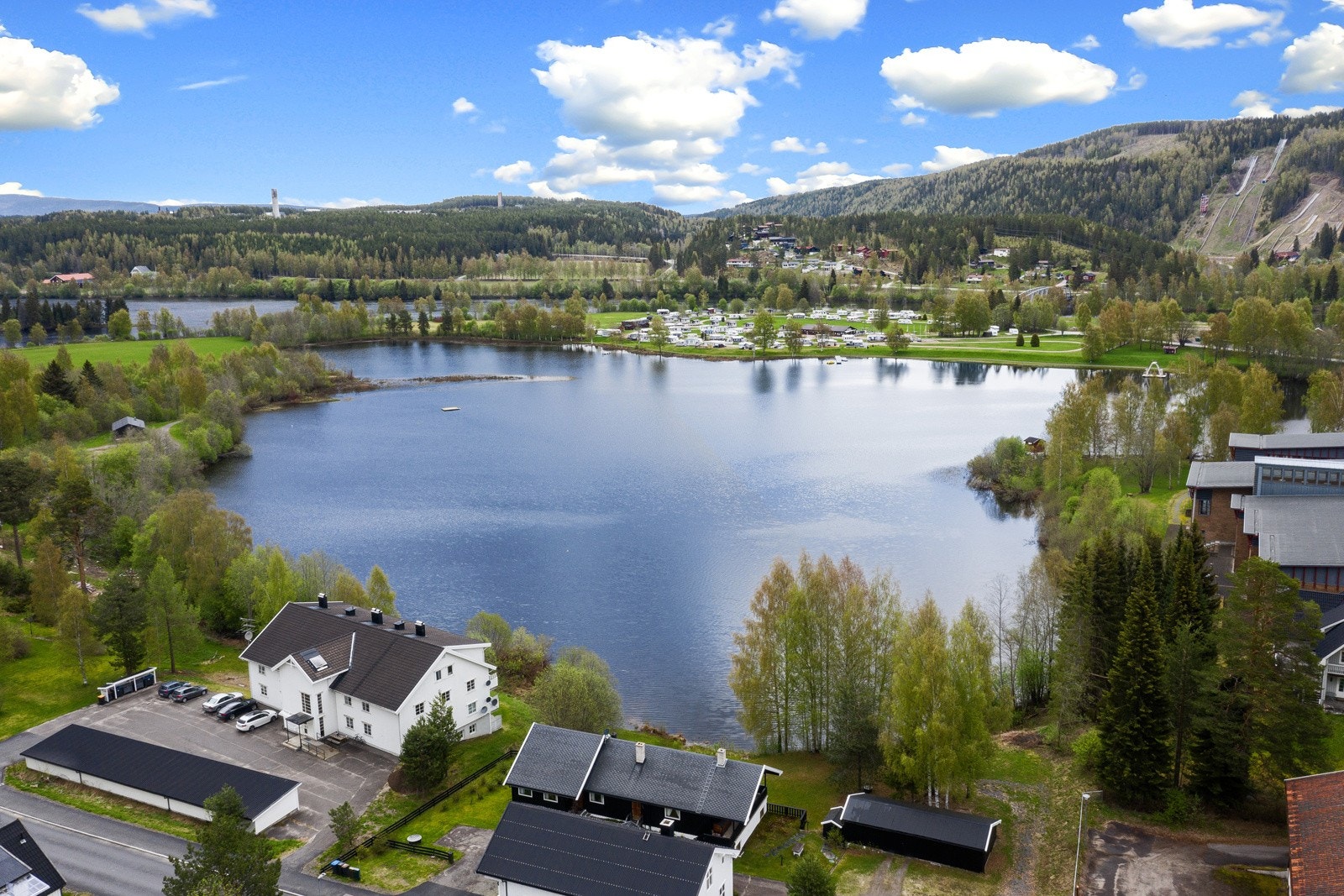 Utsikt utover Prestsjøen Galleribilde