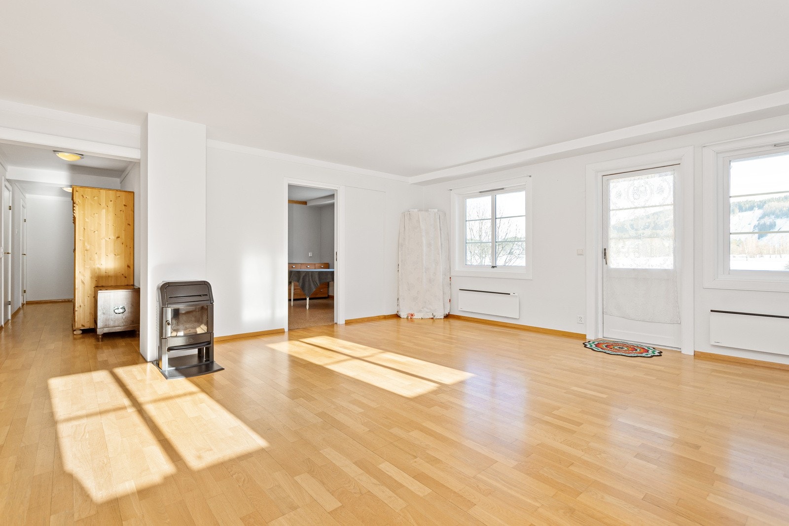 Adkomst til balkong fra stuen. Galleribilde