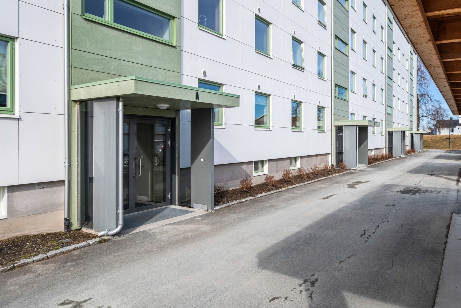 Inngangsparti til bygget Galleribilde